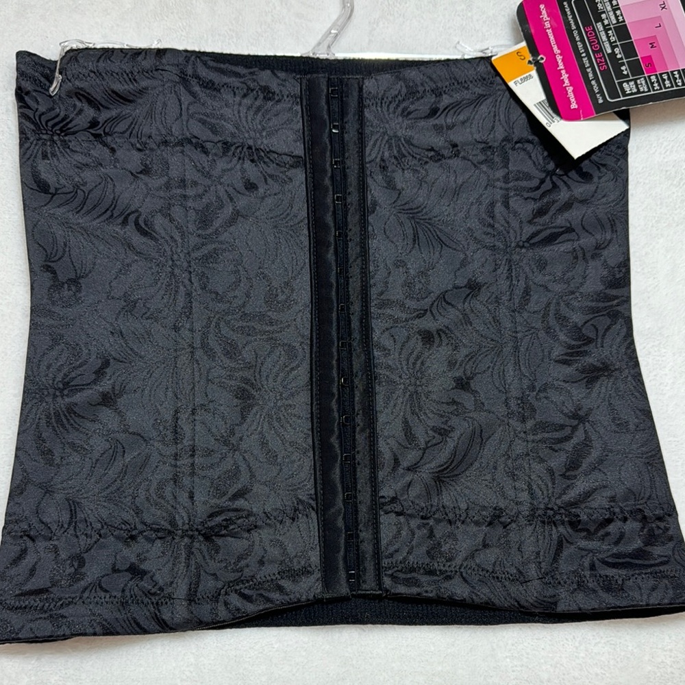 NWT Maidenform Size S Black Floral Women's Waist Cincher